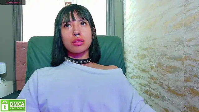  mavis2 online show from September 22, 2025, 8:33 pm