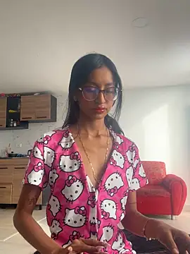 babby bella online show from September 24, 2025, 12:30 pm