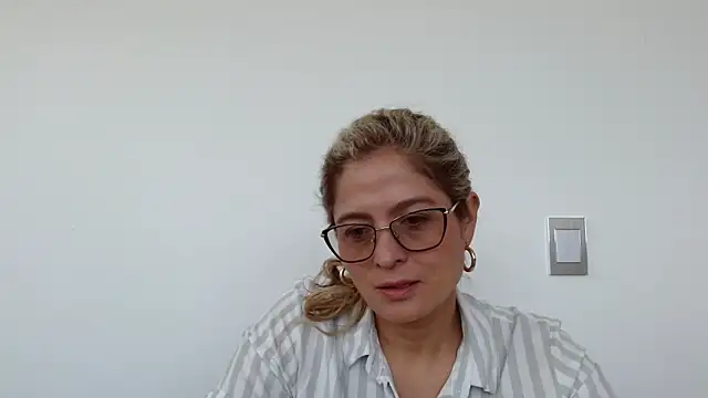 Snapshot of linda-mature43 chatting on September 22, 2025, 4:53 pm linda-mature43 online show from September 22, 2025, 4:53 pm