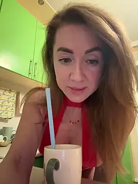 MarinaDiva11 74 online show from October 7, 2025, 7:55 pm