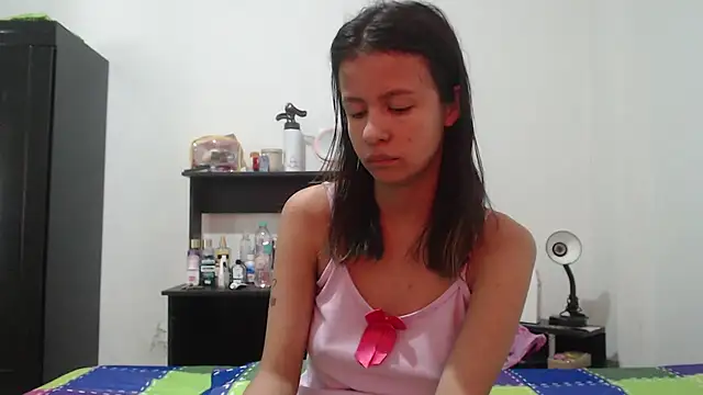 nathaly jones  online show from July 6, 2026, 3:03 pm