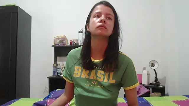 nathaly jones  online show from July 9, 2026, 1:15 pm
