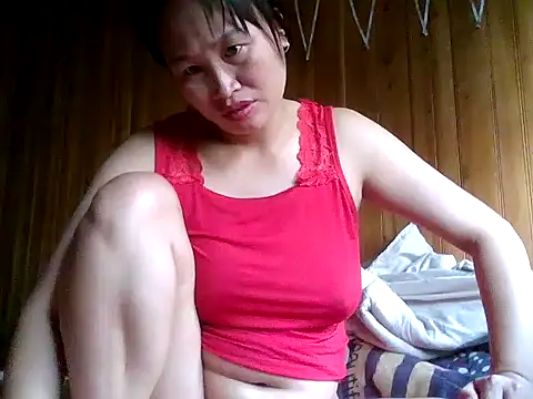 maple694 online show from September 12, 2025, 2:11 am