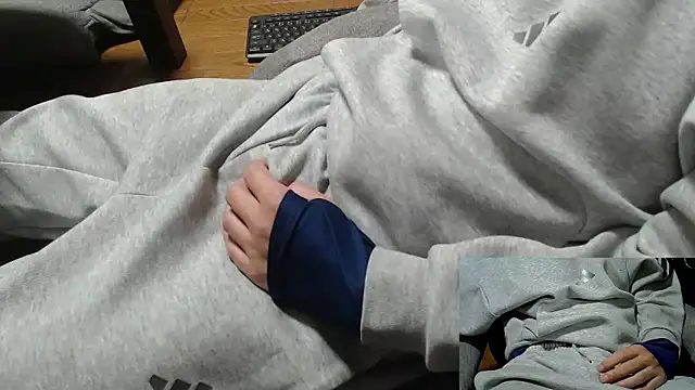 Yasu2000 online show from November 23, 2025, 2:00 am