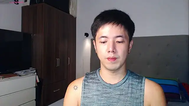 Addictiveboi online show from February 15, 2026, 7:51 am