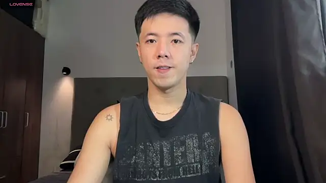 Addictiveboi online show from April 30, 2026, 1:34 am