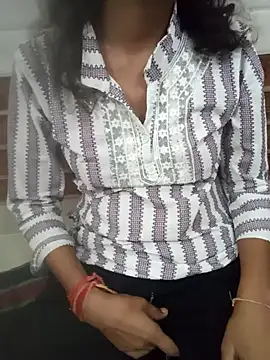 Snapshot of Kittu-rani66 chatting on September 30, 2025, 5:40 pm Kittu-rani66 online show from September 30, 2025, 5:40 pm