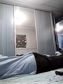 12dery online show from September 19, 2025, 11:16 pm