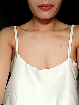 Hinna x online show from September 22, 2025, 10:34 pm