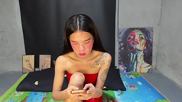 Colette Thompson online show from March 11, 2026, 1:06 pm