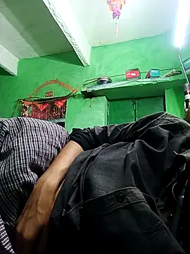 Snapshot of kajalbhabhi44 chatting on February 14, 2026, 6:37 pm kajalbhabhi44 online show from February 14, 2026, 6:37 pm