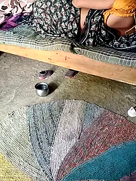 kajalbhabhi44 online show from April 24, 2026, 5:54 am