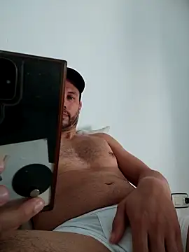 Snapshot of 1710Mike chatting on April 1, 2026, 11:00 am 1710Mike online show from April 1, 2026, 11:00 am