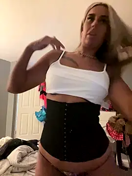 EllieMaeBaby online show from November 22, 2025, 5:56 pm