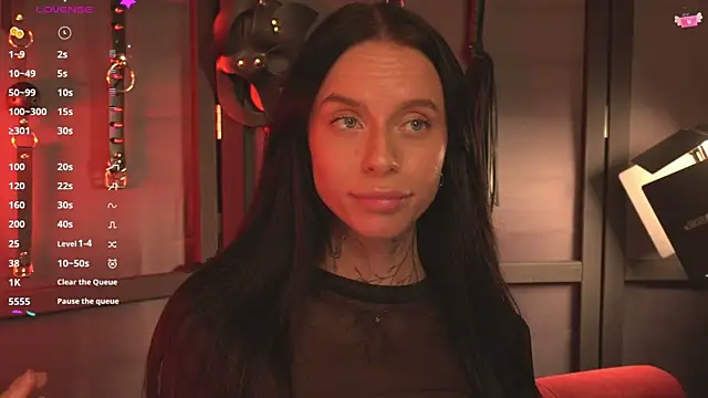 Snapshot of livia_starwars chatting on October 29, 2025, 9:38 pm livia starwars online show from October 29, 2025, 9:38 pm