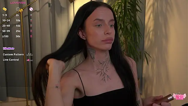 livia starwars online show from March 24, 2026, 8:58 pm