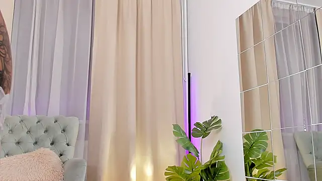  xhotbaby online show from March 17, 2026, 5:22 am