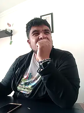 Snapshot of Rolo-Sumiso chatting on September 19, 2025, 1:01 pm Rolo-Sumiso online show from September 19, 2025, 1:01 pm