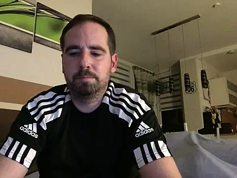 neoslave951 online show from November 15, 2025, 10:04 pm