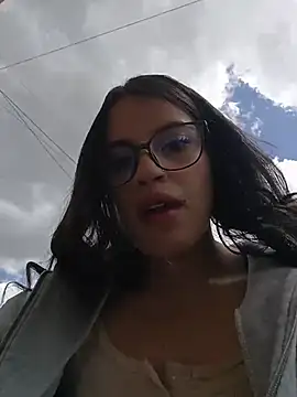 Snapshot of asumi_18 chatting on November 7, 2025, 5:24 pm asumi 18 online show from November 7, 2025, 5:24 pm