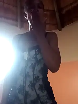 Pretty miss devilxxx35 online show from December 19, 2025, 10:33 am