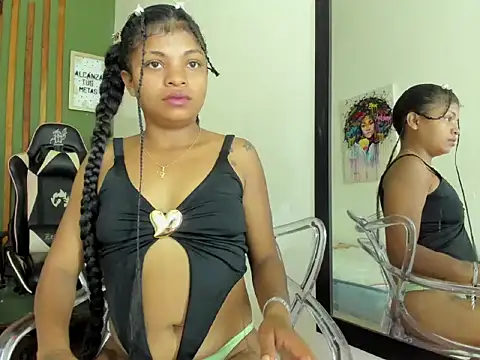  Roxy sweet online show from February 4, 2026, 1:17 pm