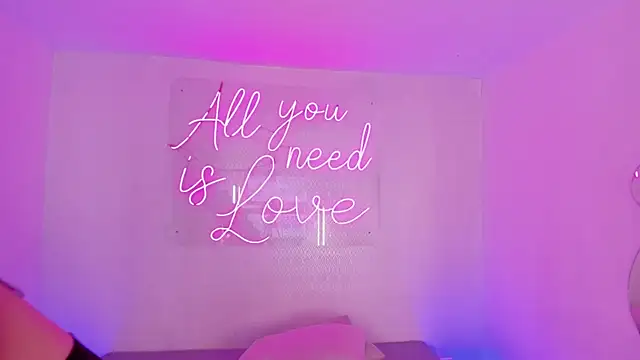 aleksandramiller  online show from May 12, 2026, 1:08 pm