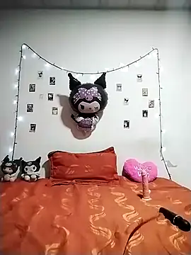 Snapshot of hanna_ross27 chatting on October 8, 2025, 5:27 am hanna ross27 online show from October 8, 2025, 5:27 am