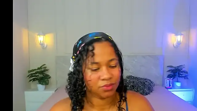 Snapshot of AuroraSky8 chatting on September 11, 2025, 11:54 am AuroraSky8 online show from September 11, 2025, 11:54 am