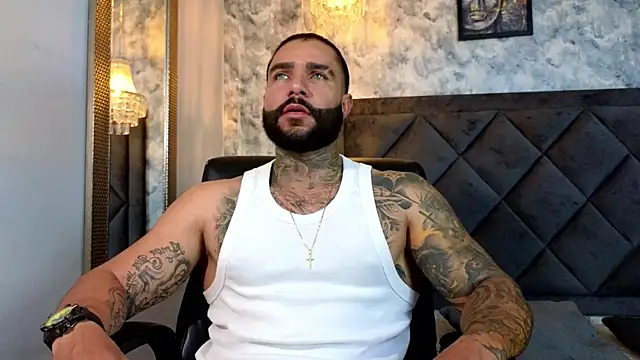 Apolo rousse1 online show from September 15, 2025, 8:53 pm