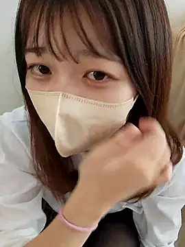 Snapshot of Sakura-japanese- chatting on October 5, 2025, 6:23 am Sakura-japanese- online show from October 5, 2025, 6:23 am