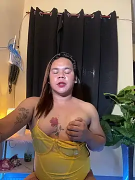 Snapshot of sexy_zaffy chatting on December 3, 2025, 8:00 am sexy zaffy online show from December 3, 2025, 8:00 am