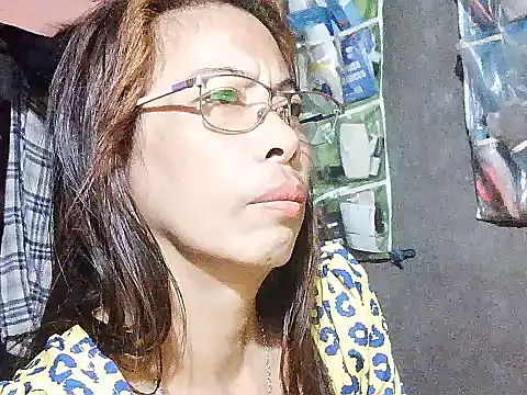 Mayumie05 online show from March 4, 2026, 8:37 pm