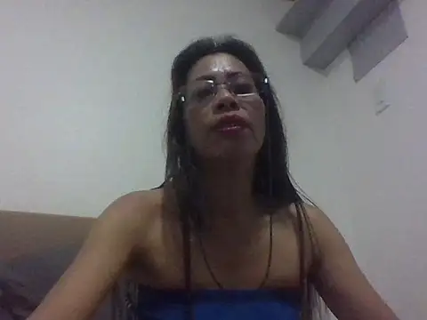 Mayumie05 online show from May 7, 2026, 9:36 am