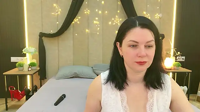 Snapshot of Nina_Stane chatting on March 14, 2026, 5:35 am Nina Stane online show from March 14, 2026, 5:35 am