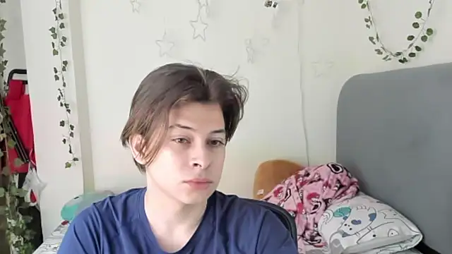 Felix art online show from September 21, 2025, 7:04 pm