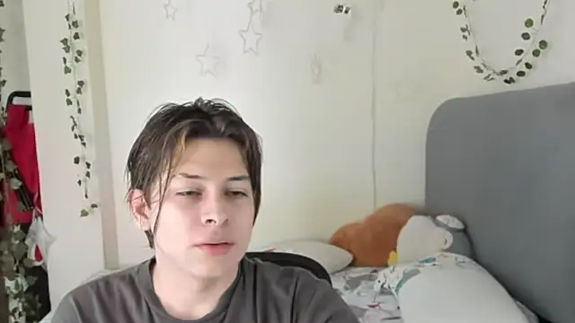 Felix art online show from September 24, 2025, 7:28 pm