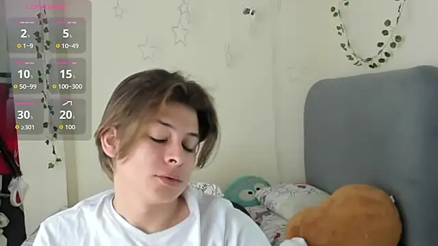 Felix art online show from October 4, 2025, 7:56 pm