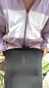 zhizhinaigai online show from November 23, 2025, 4:01 am