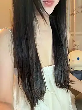 Dior baby online show from May 5, 2026, 2:52 am