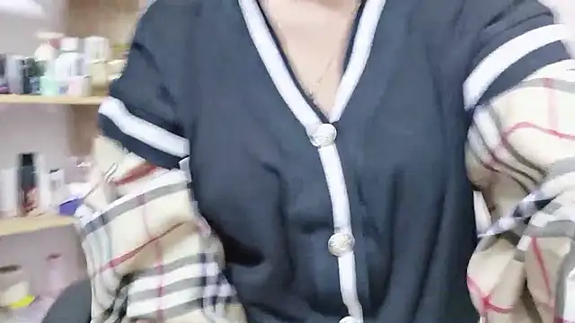 MichiLovely online show from September 22, 2025, 7:43 am