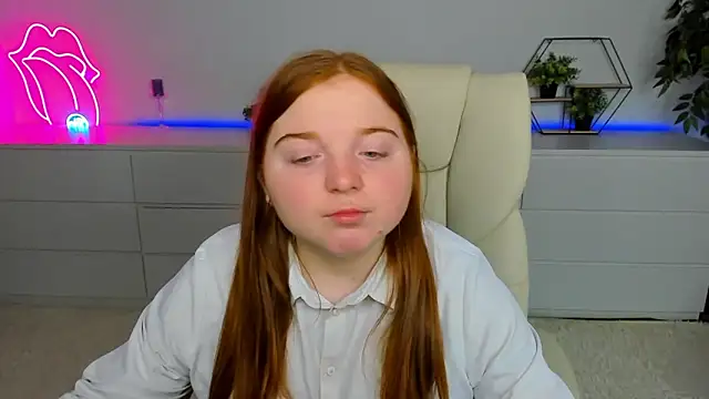 Snapshot of KattyRose8 chatting on September 22, 2025, 5:31 am KattyRose8 online show from September 22, 2025, 5:31 am