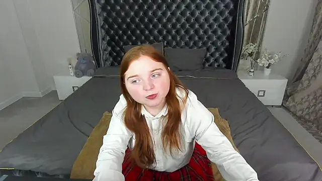 Snapshot of KattyRose8 chatting on October 10, 2025, 5:39 am KattyRose8 online show from October 10, 2025, 5:39 am