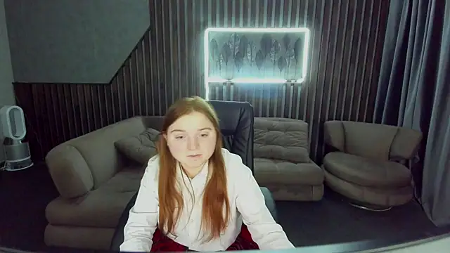 Snapshot of KattyRose8 chatting on October 22, 2025, 5:30 am KattyRose8 online show from October 22, 2025, 5:30 am