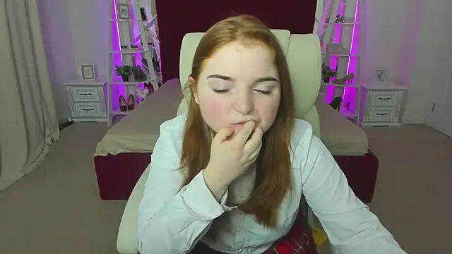 KattyRose8 online show from April 28, 2026, 5:34 am