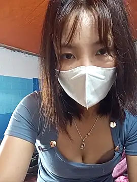 Kieuchip online show from September 10, 2025, 5:51 am