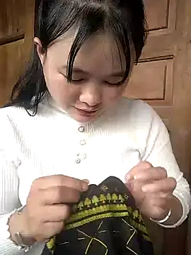 Snapshot of Chaotam1 chatting on November 10, 2025, 8:35 am Chaotam1 online show from November 10, 2025, 8:35 am