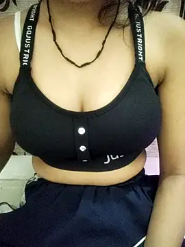 Snapshot of Nikita-Singh88 chatting on October 18, 2025, 3:42 am Nikita-Singh88 online show from October 18, 2025, 3:42 am