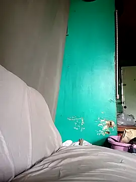 sexy lady26 online show from October 6, 2025, 6:33 am