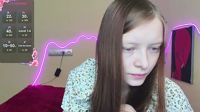 AliceHaris online show from October 25, 2025, 3:14 am